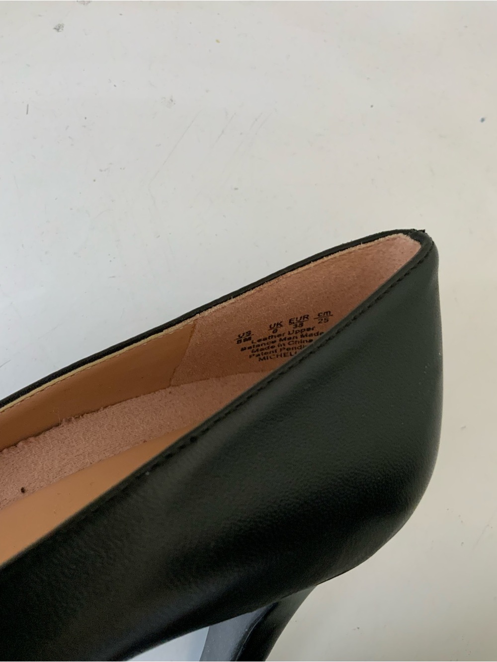 Naturalizer Black Leather Classic Round-Toe Heels - Picture 3 of 8